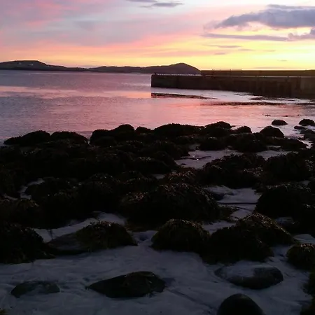 Teac Campbell * Bunbeg